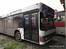 Производство и замена лобового стекла триплекс на автобусе MAN A10 NL262 в Никополе (Украина). 2