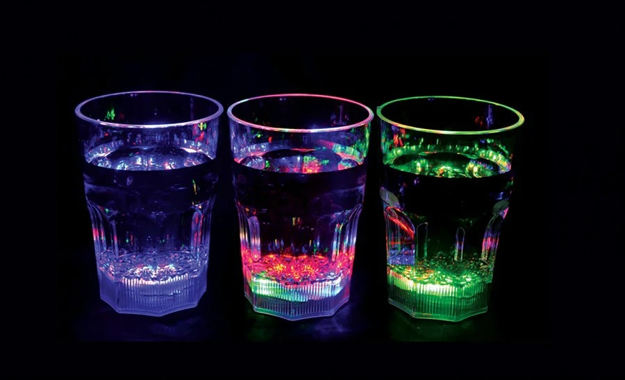 Стакан светящийся от воды (ID#1102151747), цена: 275 ₴, купить на Prom.ua