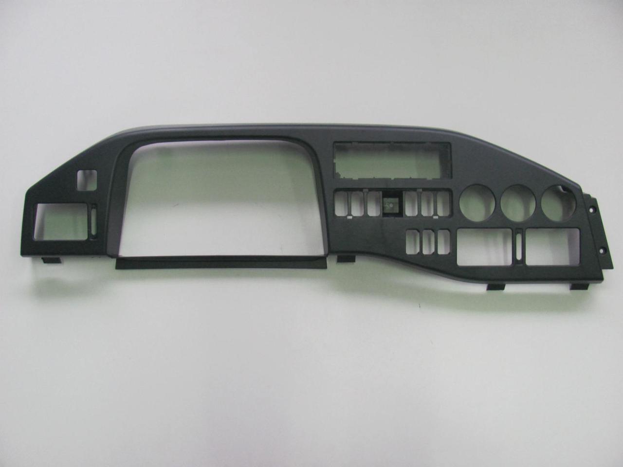 Накладка панелі приладів MB 901-904 TDI (L), VW LT 96-06 — Autotechteile — ATT6803