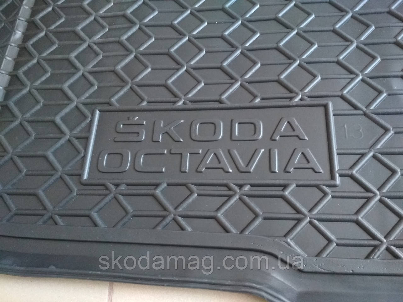 Коврик ковер в багажник полиуритан резина Шкода Октавия А7 Skoda ...