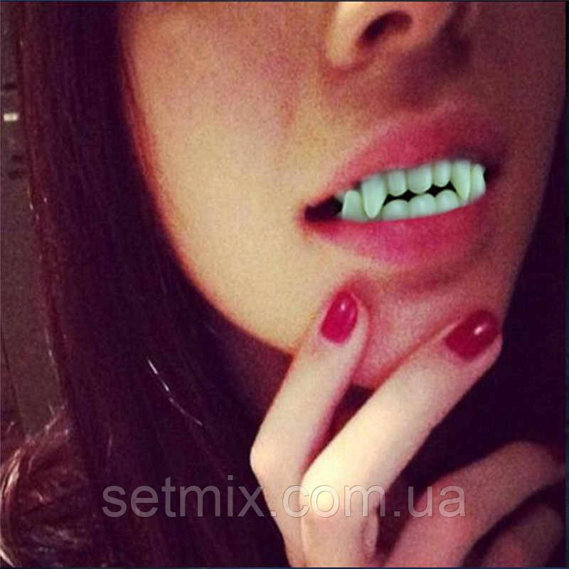 Зубы клыки вампира светящиеся в темноте - фото 1 - id-p1102381761