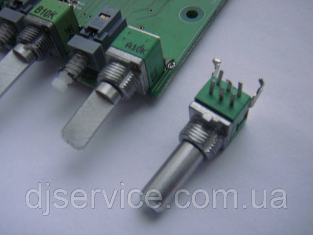 Потенціометр ALPHA номінал a10k, 20mm для M-Audio fast track pro