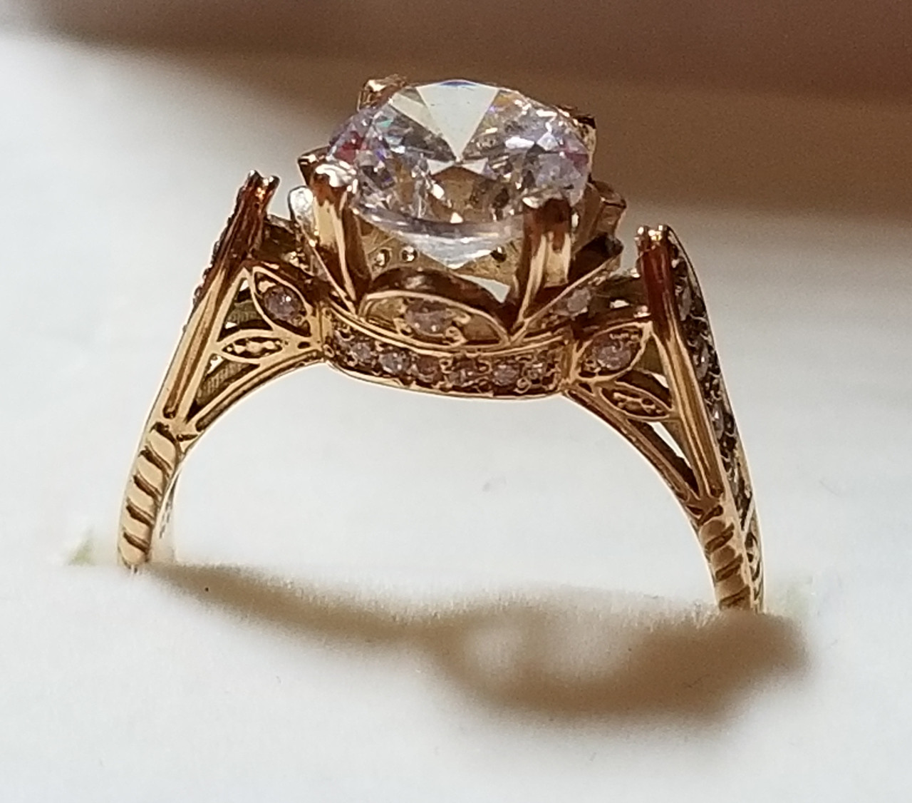 Золоте кільце 585 проба .Carbon Crystal .Розмір 19, фото 1