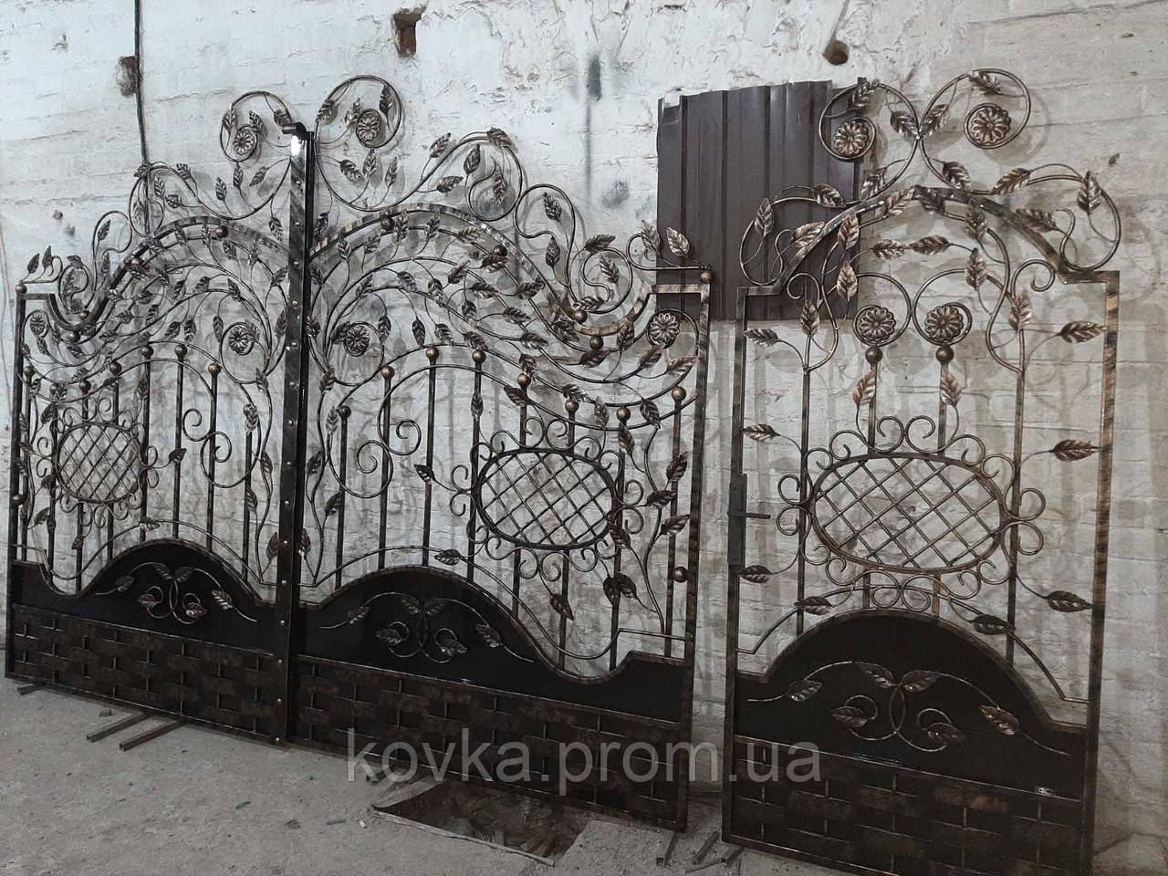 Ворота кованые с лепестками, код: 01016 - фото 5 - id-p5395326