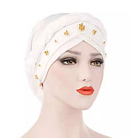 Нарядная шапка чалма белая с косой украшена бусинами