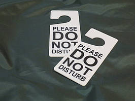 Хенгер на дверну ручку