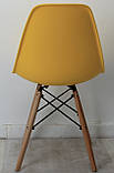 Стілець із пластику Nik - N (Нік Н) EAMES CHAIR жовтий 12 на дерев'яних ніжках, фото 5