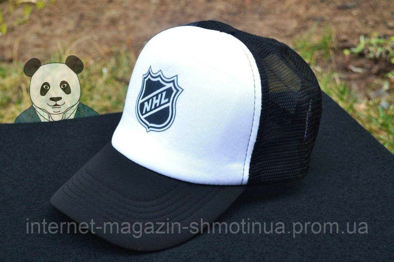 Кепка Тракер чорна NHL (люкс)
