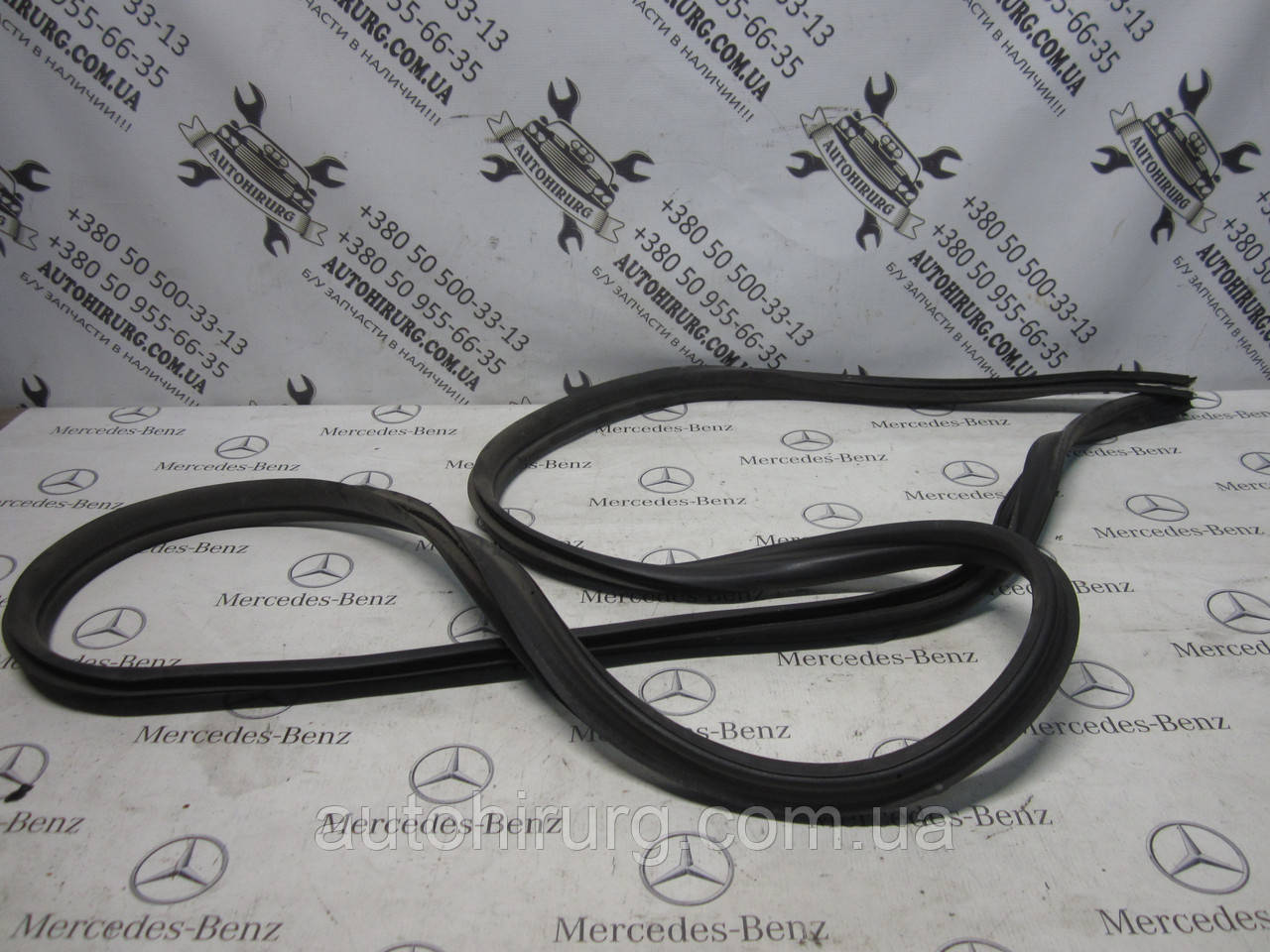 Ущільнювач кришки багажника (ляди) MERCEDES-BENZ w164 ml-class