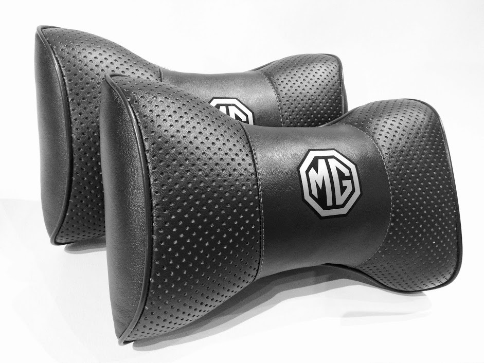 Подушка на підголовник в авто з логотипом MG Cars 1 шт