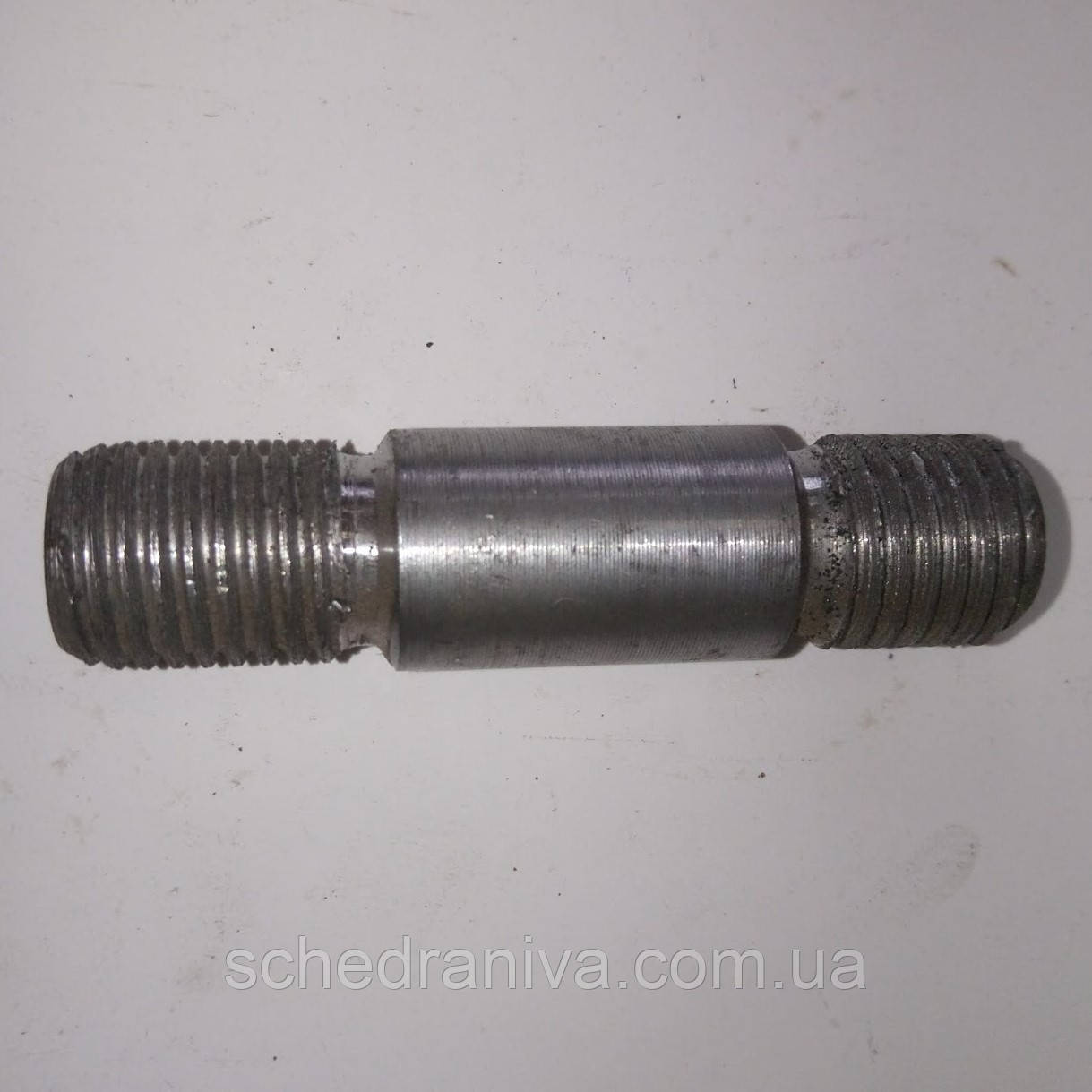 Вісь Н 105.03.608-06 права (сошник СЗ, Астра)