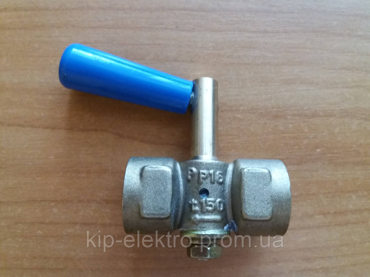 Кран трехходовой для манометра (под манометр) 11б18бк (11Б18БК) с ...