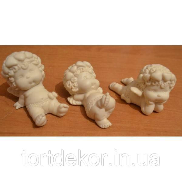 Молд 3D Ангелочок із вінком із сердечок. Набір із 3 шт., фото 1