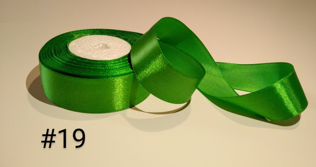 Стрічка атласна. 2,5 см х 23 м. зелена, яскраво-зелена, фото 1