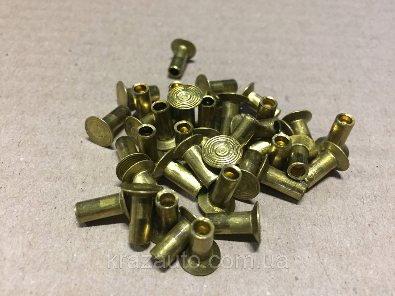 2143114643_w640_h640_214311464