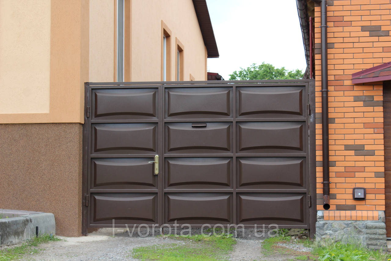 Ворота з хвірткою (дизайн фільонка, шоколадка)