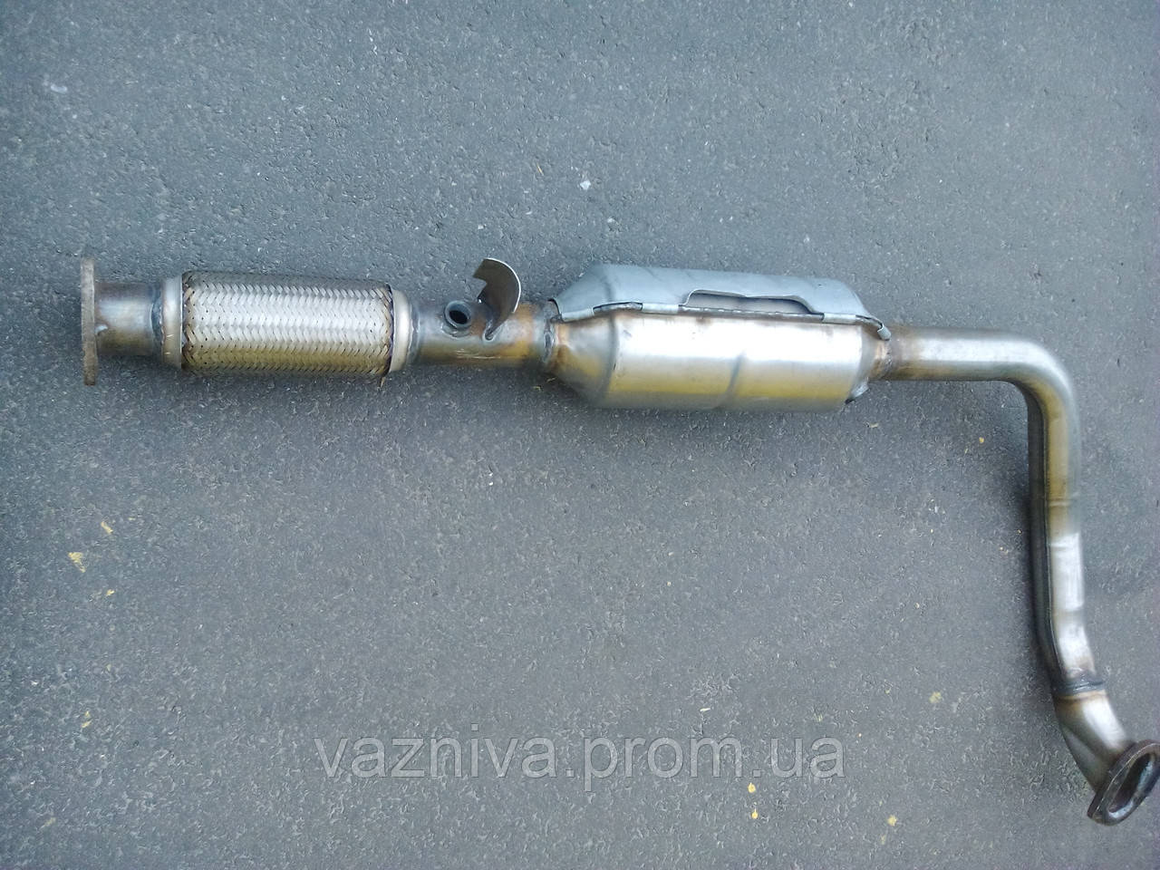 Труба Приёмная ВАЗ 21214 (с Катализатором) — Купить Недорого на Bigl.ua ...