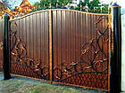 Ковані ворота з профнастилом та кованими елементами, фото 2