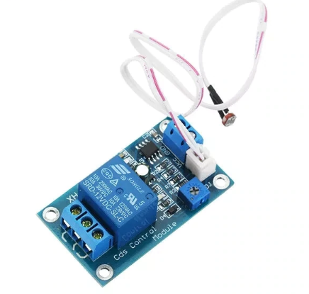 XH-M131 датчик освітленості з реле 24В