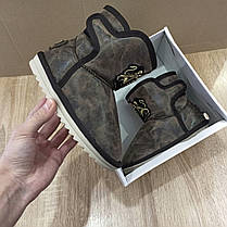 UGG уггі дитячі шкіряні коричневі сірі черевики чобітки уггі дитячі для хлопчика для дівчинки еко шкіра, фото 2