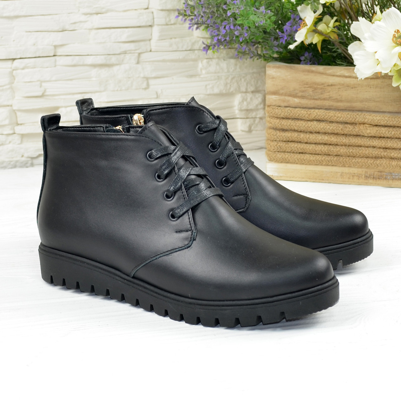 Черевики жіночі чорні на шнурівці, потовщена підошва, фото 1