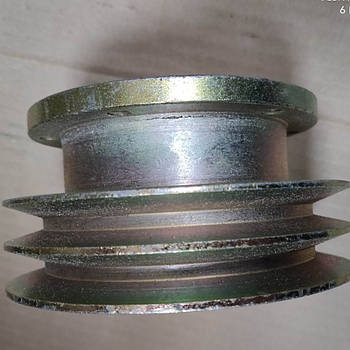 Шків помпи універсальний діаметром 130 мм для трактора МТЗ під кондиціонер