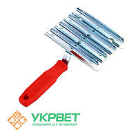 Скребниця для коней металева