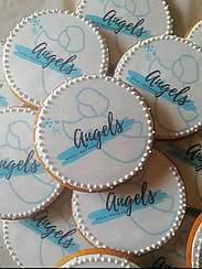 Пряники з логотипом Angels Яніки Мерило, корпоративні пряники, корпоративні замовлення