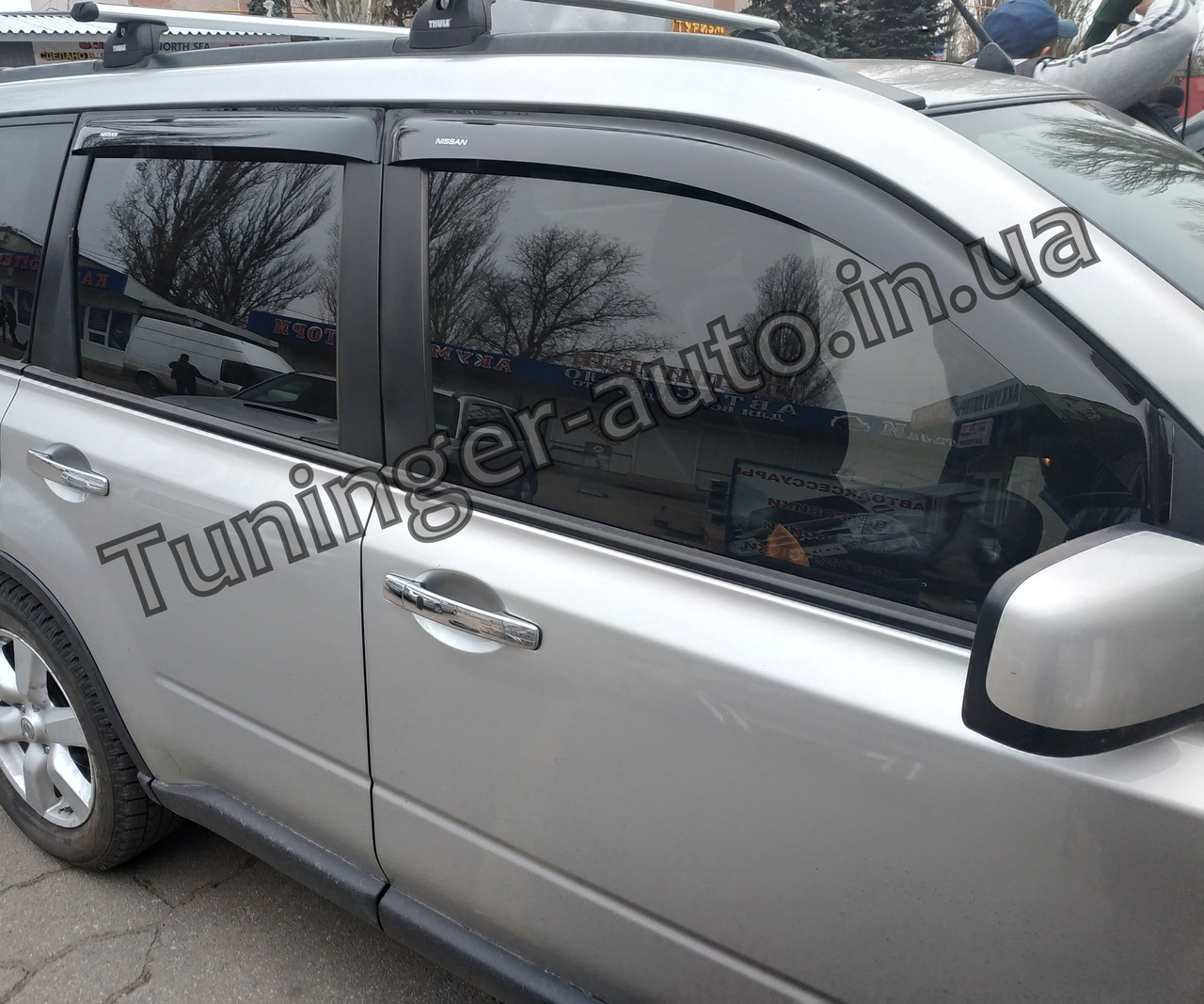 Вітровики, дефлектори вікон Nissan X-TRAIL 2007-2012 (ANV)