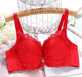 Стильний гіпюровий бюстгальтер