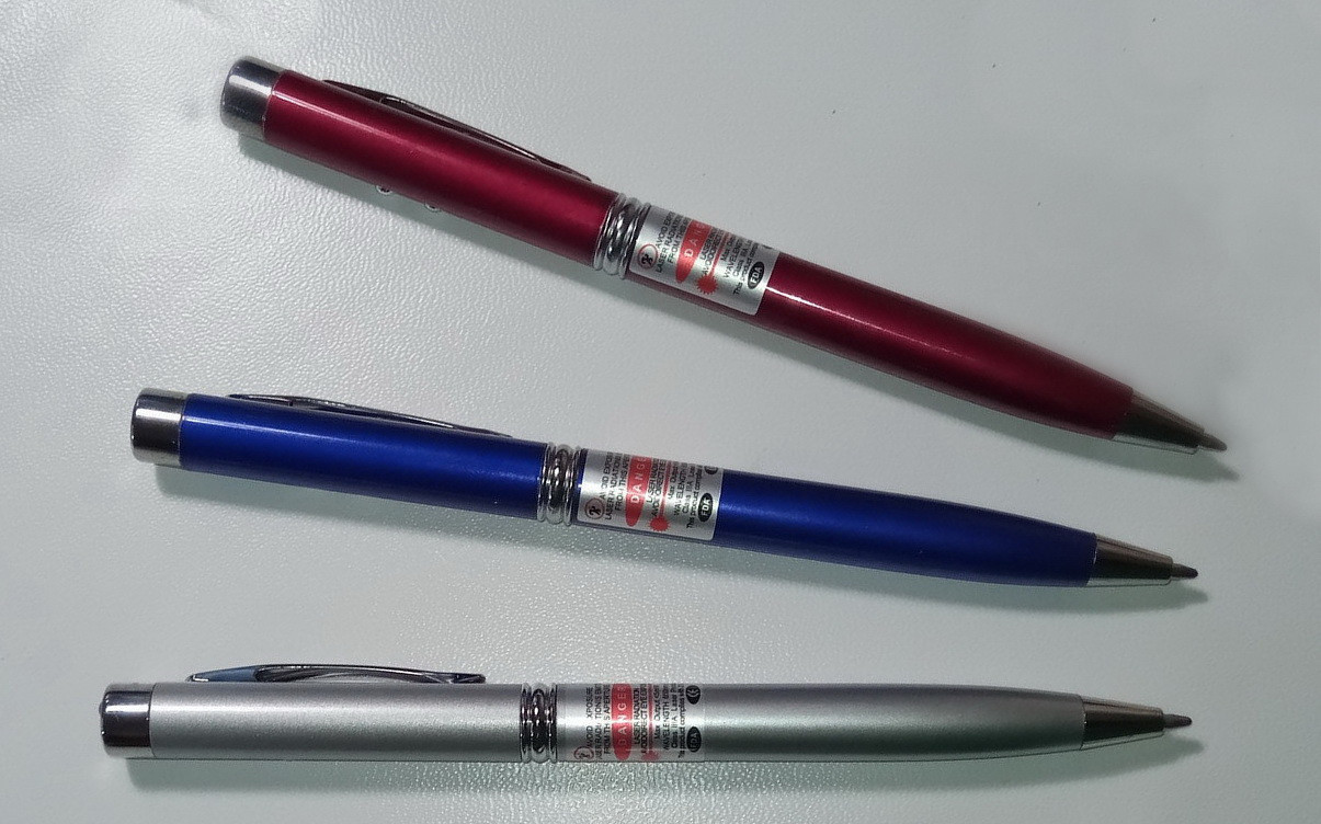 Ручка + ліхтарик + лазерна указка 3в1, фото 1