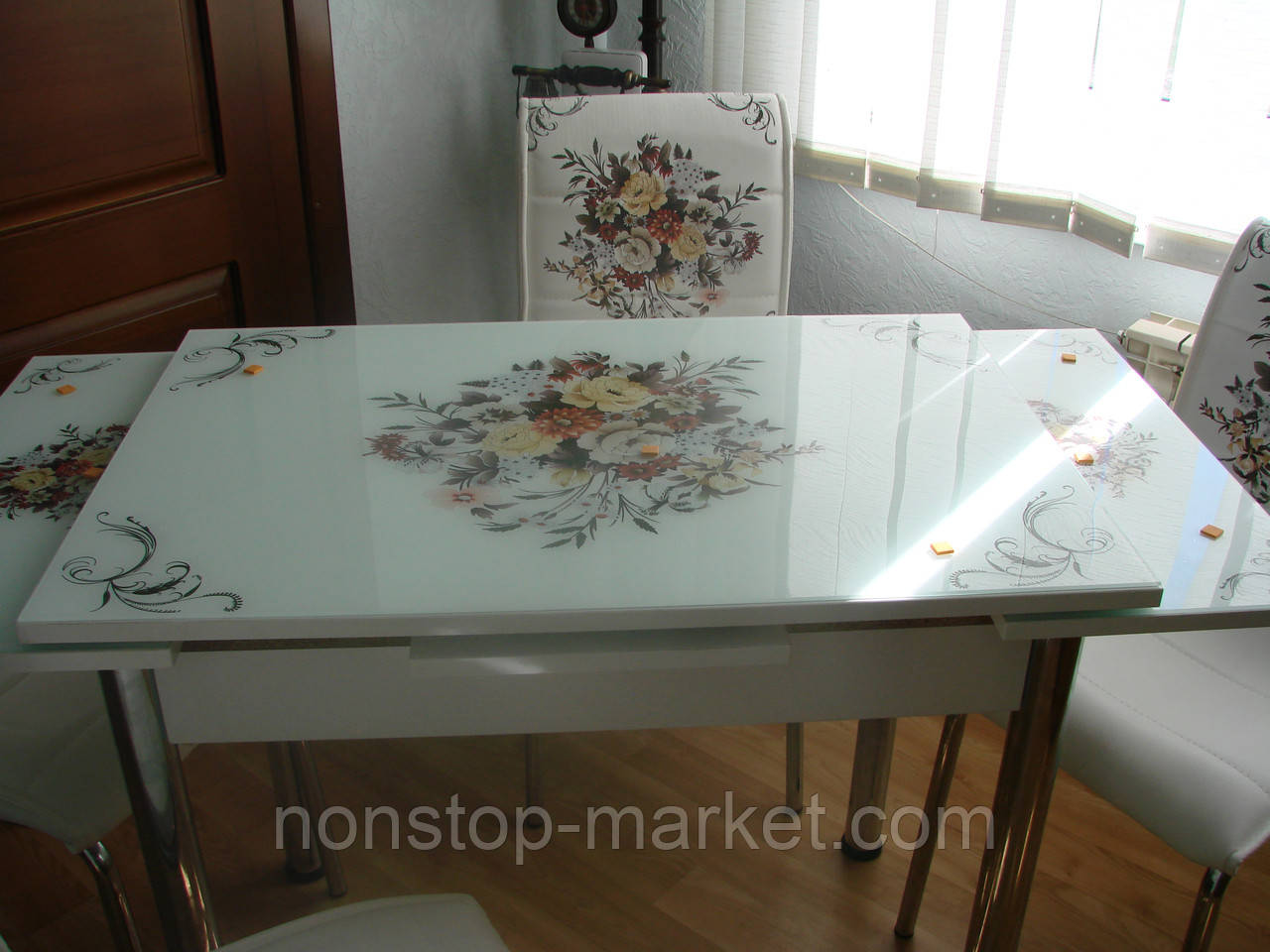 Раскладной стол обеденный кухонный комплект стол и стулья 3D 3д "Контрастный букет" стекло Лотос-М Mobilgen - фото 2 - id-p886536911