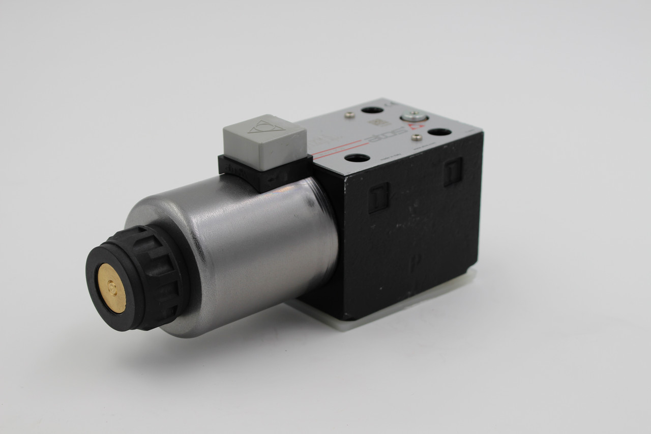 Гідророзподільник з електромагнітним управлінням Atos DKE (ДУ 10) - Одномагнитный