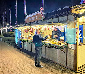 Компания "Промконтракт" изготовила и поставила в Киев на ВДНХ торговые киоски и павильоны для сезонного развлекательного парка «Зимова країна... 11