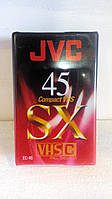 Видеокассеты JVC Hi-Fi compact VHS-C 45 для видеокамер