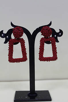 Красиві сережки для повсякденної шкарпетки червоні 4 см