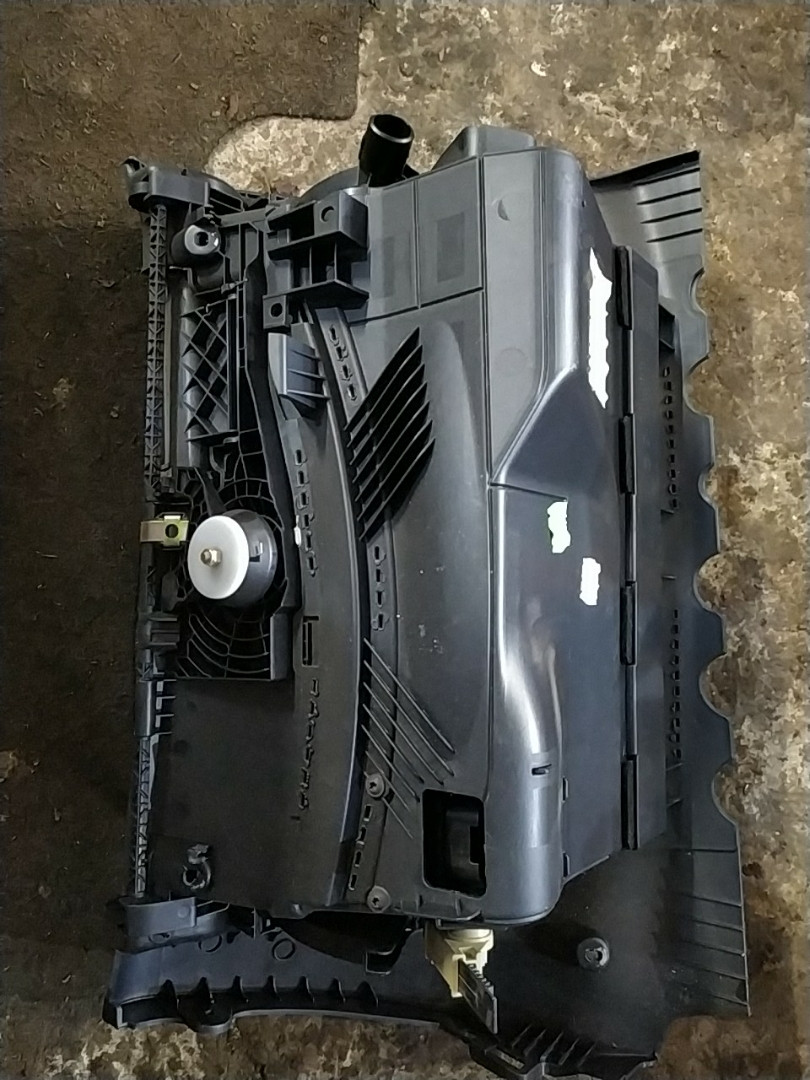 Бардачок skoda octavia a5