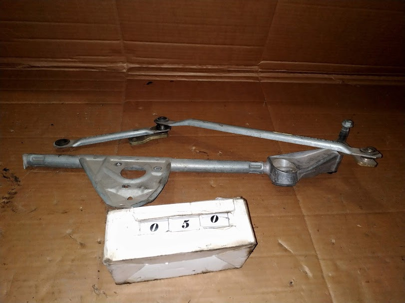 No50 Б/у трапеція двірників для Mercedes W203 2000-2007, фото 1