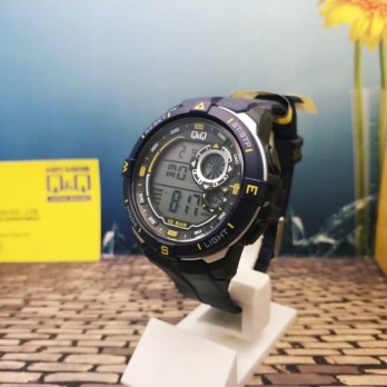 Мужские спортивные часы Q&Q M175J черные с желтыми вставками - фото 1 - id-p1108807644