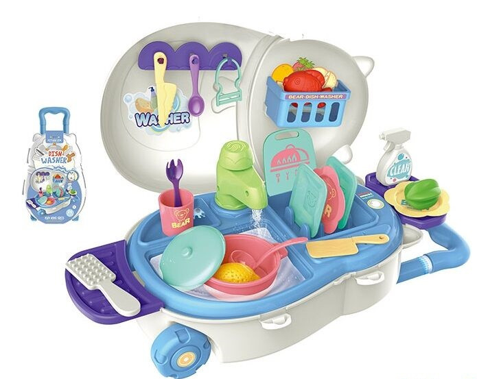 Мийка у валізі