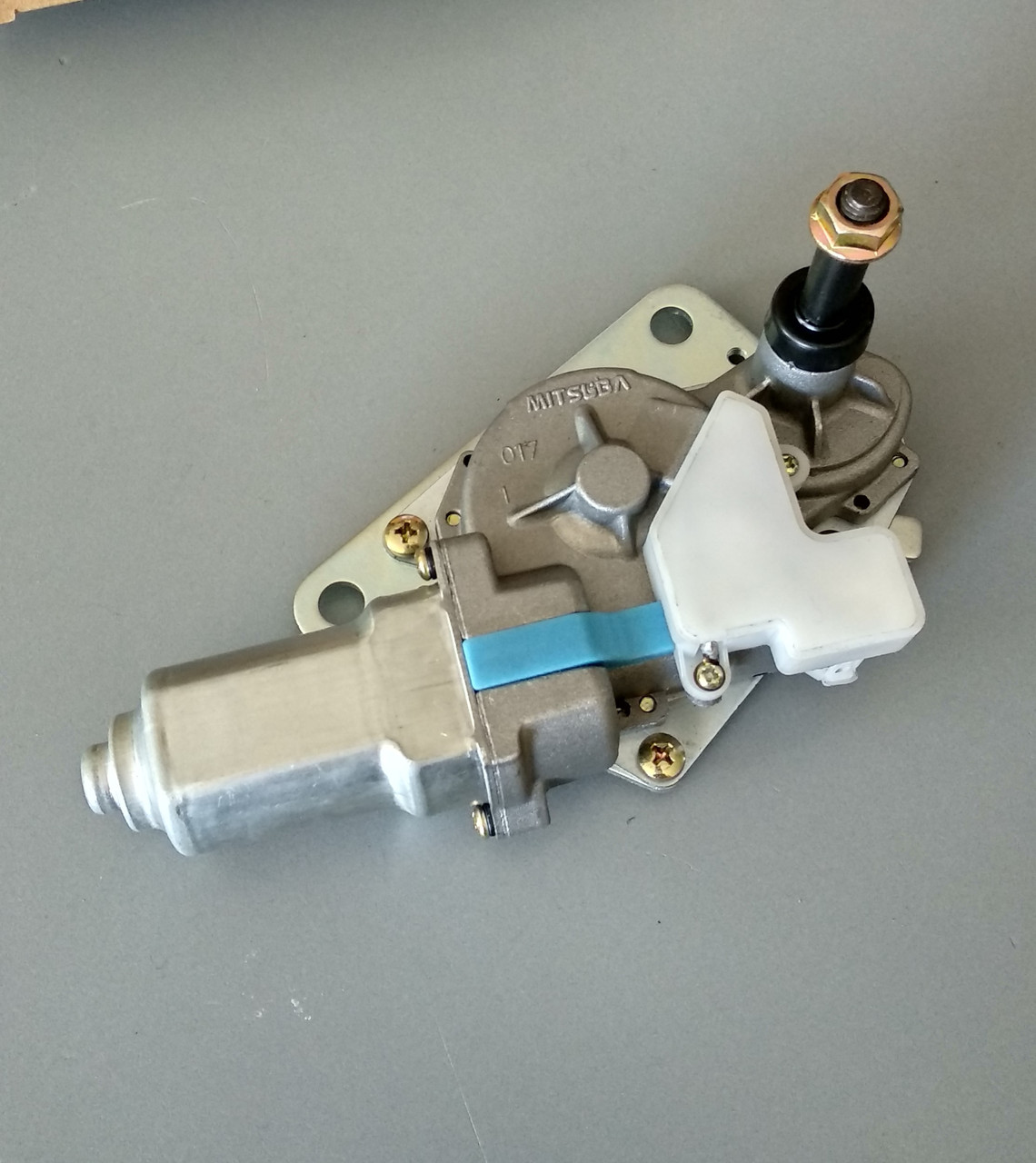 4650570 (4709168, YA00010377) Мотор склоочисника Hitachi WIPER-MOTOR, фото 1