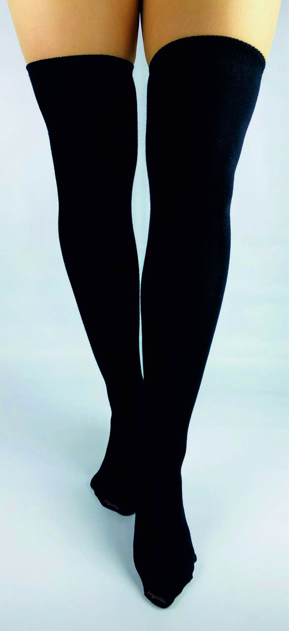 Класичні чорні бавовняні ботфорти ( гольфи вище коліна) з широкою м'якою резинкою