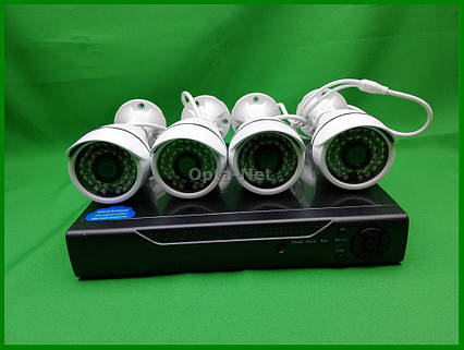 Комплект відеоспостереження 4 камери AHD KIT Full HD 1080Р
