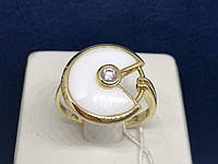 Золотое кольцо с ониксом и фианитом. Артикул 153679ЖОБ 18,5