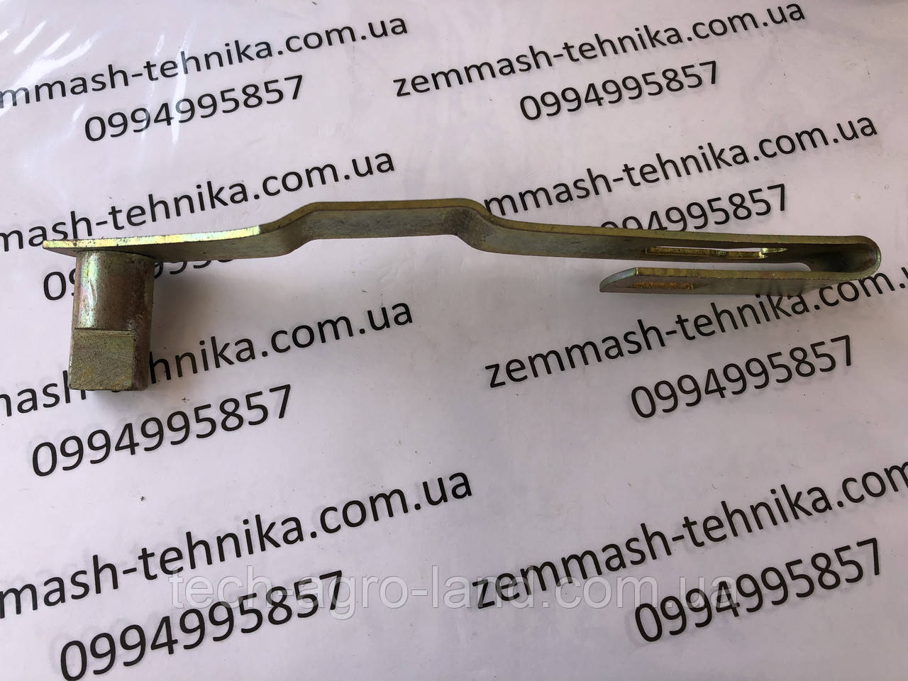 Важіль вилки скидання СУПН-8. Н126.13.020
