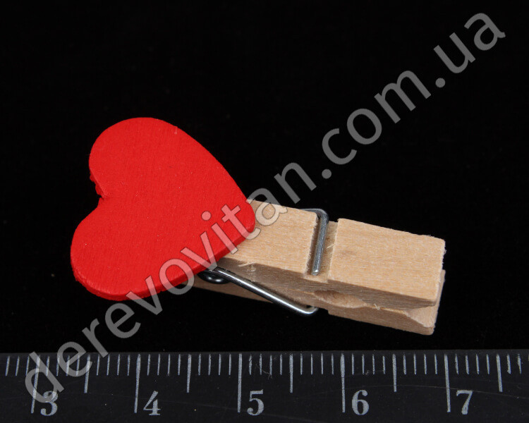 Декоративные прищепки с красными сердцами для гирлянды, дерево, 10 шт. 3.5 см - фото 2 - id-p1110087151