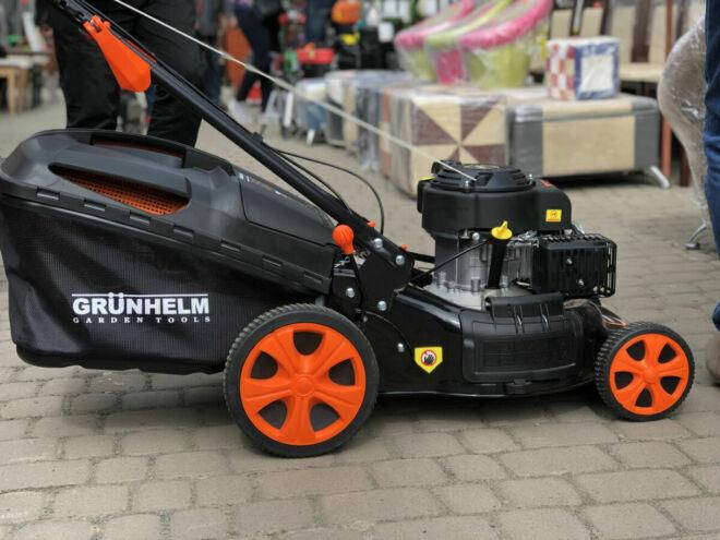 Газонокосилка бензиновая GRUNHELM S461VHY самоходная: продажа
