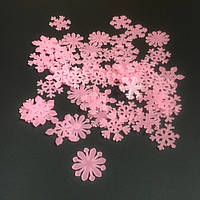 Снежинки флюрисцентные, светящиеся наклейки 50шт, розовые