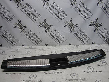 Накладка на задню панель MERCEDES-BENZ w164 ml-class (A1646900141)
