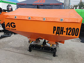 Розкидача мінеральних добрив РДН-1200
